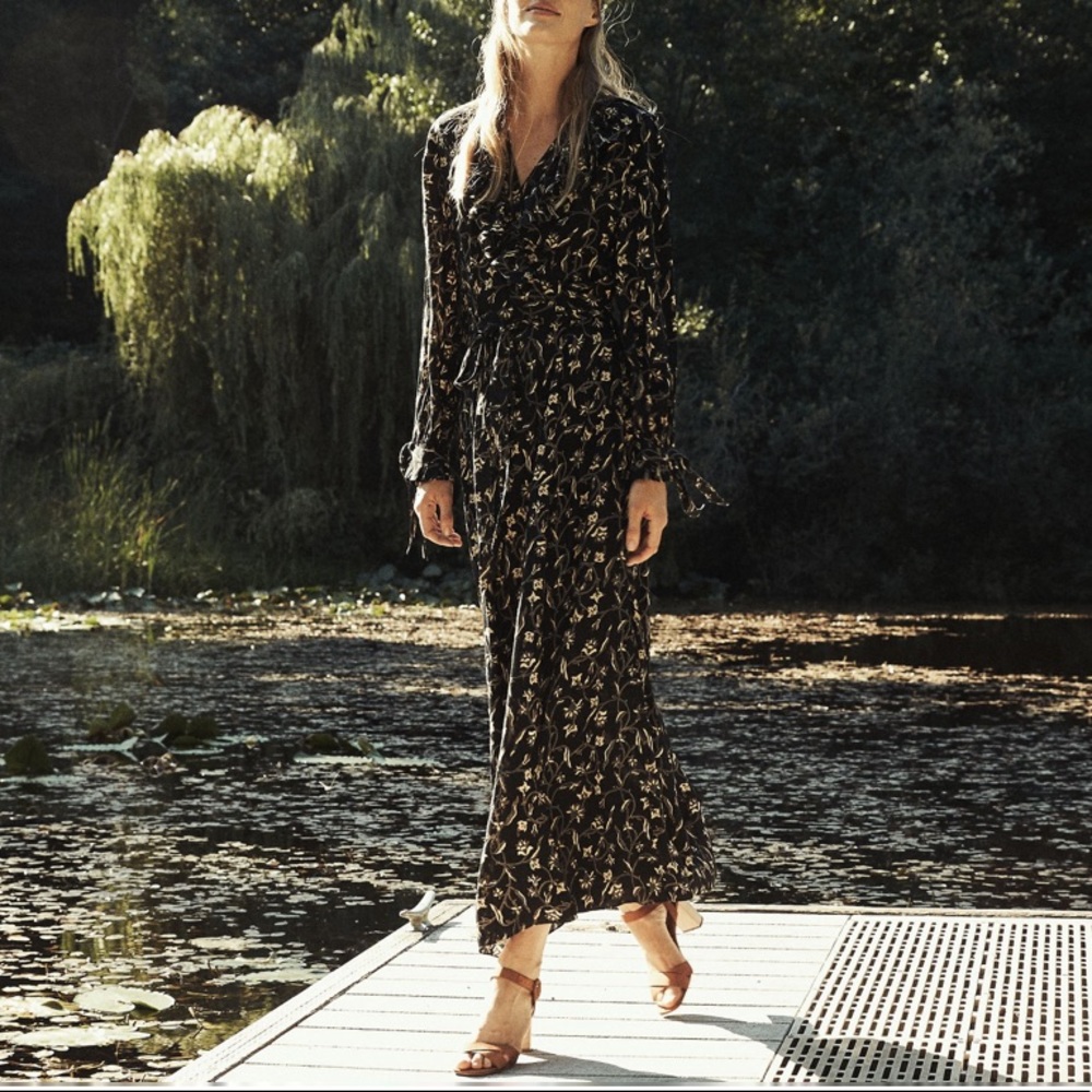 Doen Esme Ruffled Floral-print Top Skirt size XS